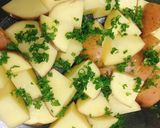Hình bước làm 2 của món Khoai Tây Nướng Lá Parsley