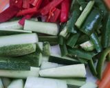 Gambar langkah 3 resipi Salad Mangga.
