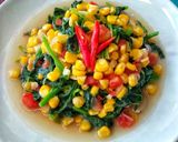 Foto langkah ke 4 dari resep Tumis Bayam Jagung Manis.