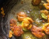 A picture of step 4 of Sponge gourd pakore.