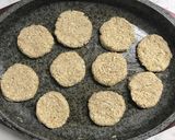 Foto del paso 4 de la receta: Galletas de avena (dos ingredientes)