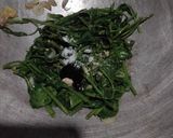 Foto langkah ke 2 dari resep Tumis Kangkung dengan Telur Ceplok.