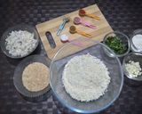 A picture of step 1 of Paneer poppers.