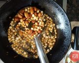 A picture of step 3 of Spicy Puffed Rice | Murmura Chivda | Khara Mandakki.