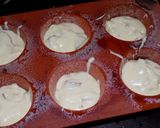 Foto del paso 10 de la receta: Muffins de bizcochuelo (de cajita) con peras o manzanas