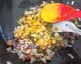 બટાકા પૌંઆ (Bataka Poha Recipe In Gujarati) રેસીપી સ્ટેપ2ફોટો