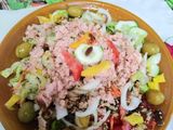 Ensalada con mango y frutos secos