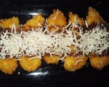 Foto langkah ke 4 dari resep Pisang Crispy Toping Keju.