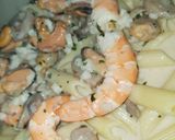Une image de l'étape 5 de Pâte aux fruits de mer.