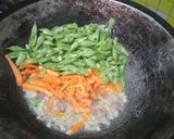 Foto langkah ke 2 dari resep Tumis Buncis Ati Ampela.
