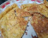 Foto langkah ke 4 dari resep Telur Dadar Teri Medan.