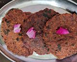 A picture of step 4 of Beetroot paratha.