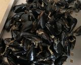 Foto del passaggio 1 della ricetta Impepata di Cozze