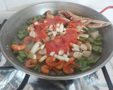 Foto del paso 12 de la receta: Paella de pescado y marisco
