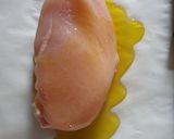 Une image de l'étape 2 de Papillote de poulet thym citron.