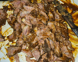 Foto del paso 7 de la receta: Canelón de carrilleras de cerdo al vino tinto con setas de temporada