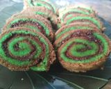 Foto langkah ke 9 dari resep Bolu gulung kukus (kopi moka pandan).