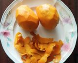 A picture of step 1 of Mango burfi.