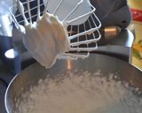 Une image de l'étape 2 de Roll-cake aux fraises.