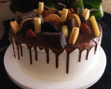 Foto del paso 30 de la receta: Drip cake de oreo con frutos rojos