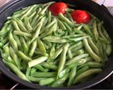 Hình bước làm 1 của món Đậu Co Ve Xào Tim Heo