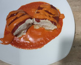 Foto del paso 9 de la receta: Piquillo rellenos de pechuga de pollo con jamón dulce y queso