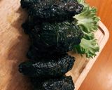 A picture of step 4 of Beef Wrapped in Betel Leaves (Bò cuốn lá lốt).