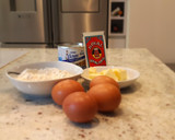 Foto del paso 1 de la receta: Bizcocho de leche condensada