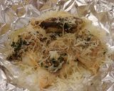 A picture of step 4 of 芝士蒜蓉烤鰈魚 (Garlic Cheese with White Flounder Fish).