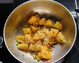 બટાકા ની સુકી ભાજી નું શાક (Bataka Suki Bhaji Shak Recipe In Gujarati) રેસીપી સ્ટેપ2ફોટો