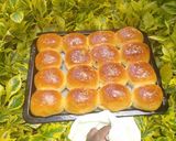 A picture of step 17 of Dinner rolls.