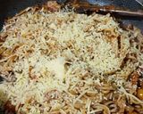 Foto del paso 3 de la receta: Pasta con tiras de cerdo y cubios