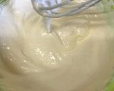 A picture of step 8 of Moist and light sponge cake (Japanese style decoration cake).