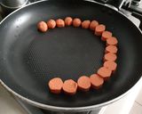 Foto del paso 1 de la receta: Tortilla de huevos con vienesas