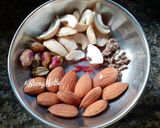 A picture of step 1 of Masala Doodh.