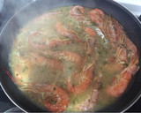 Foto del paso 8 de la receta: Gambones con salsa y mejillones