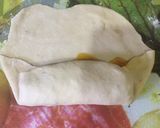A picture of step 2 of Caterpillar pie🥟.