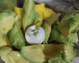 Foto del paso 1 de la receta: Bizcocho de aguacate, mango y naranja