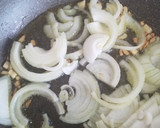 Foto del paso 1 de la receta: Lomos de merluza con salsa marinera