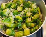 Foto del paso 2 de la receta: Revuelto de repollitos