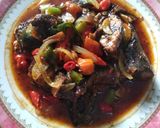 Foto langkah ke 3 dari resep Pindang tongkol bumbu sarden.
