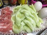 แตงกวาผัดไข่