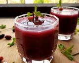 A picture of step 4 of Mulberry mint cooler.