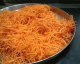 A picture of step 1 of Gajar barfi (carrot pak in pressure cooker).