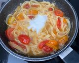 Une image de l'étape 3 de Saumon aux tagliatelles.