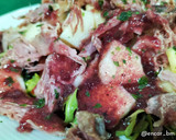Foto del paso 6 de la receta: Ensalada de rúcula, pato y manzana, con vinagreta de arándano