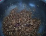 A picture of step 1 of Dry prawn chutney.
