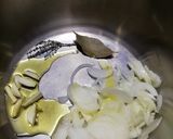 Une image de l'étape 1 de Soupe de panais / potimarron / Radis meat.