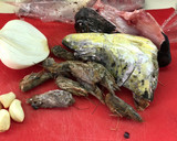 Foto del paso 3 de la receta: Fumet de Pescado a la Sonorense