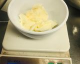 A picture of step 3 of Béchamel Sauce.